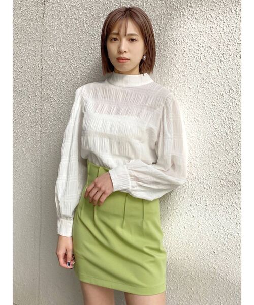 EMODA（エモダ）の「ハイネックパフスリーブブラウス（シャツ/ブラウス・レディース・ホワイト/ブラック/パープル・FREE）」の2枚目の写真