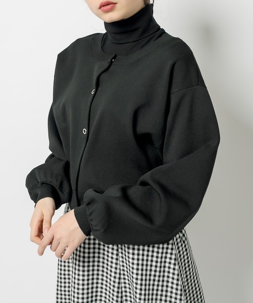 OLIVE des OLIVE（オリーブデオリーブ）の「リングドット釦クルーカーディガン（カーディガン/ボレロ・レディース・ブラック/ネイビー/ピンク/オフホワイト・FREE）」の3枚目の写真