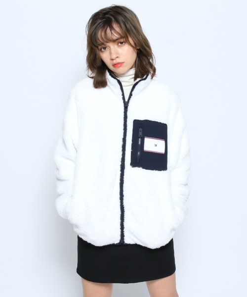 TOMMY HILFIGER（トミーヒルフィガー）の「HARPERテディジャケット