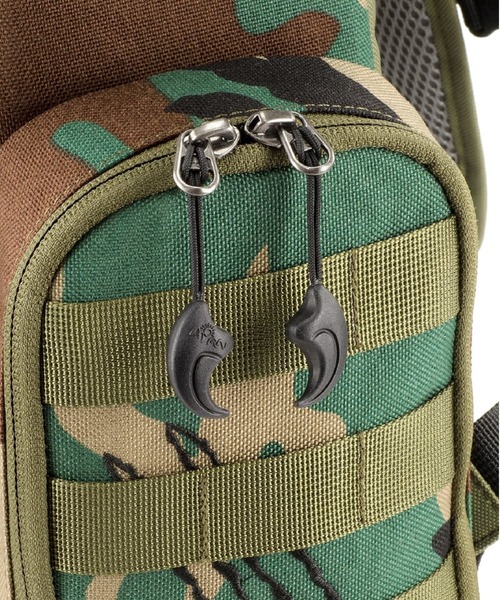 go slow caravan(ゴースローキャラバン)の「MORN CREATIONS/モーンクリエーションズ ティラノサウルスバックパックCAMO 12L(バックパック/リュック・キッズ・カモフラージュ・FREE)」の6枚目の写真