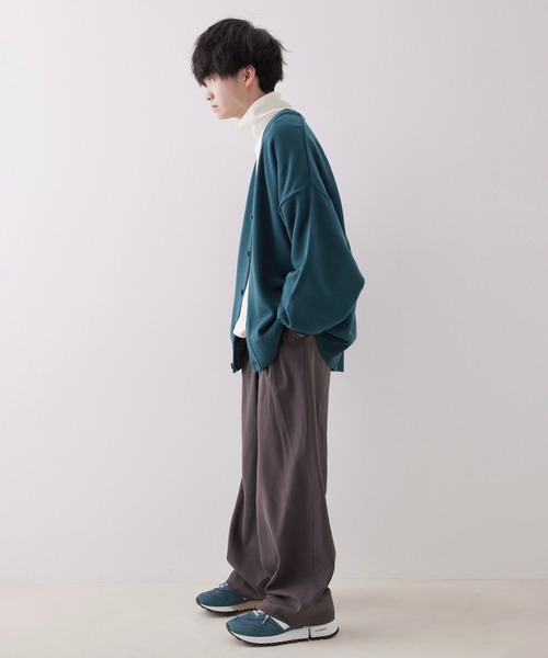 JUNRED（ジュンレッド）の「【こめ×JUNRed】ボリュームスリーブニットカーディガン（カーディガン/ボレロ・メンズ・オフホワイト/チャコールグレー/グリーン・S/M/L）」の20枚目の写真