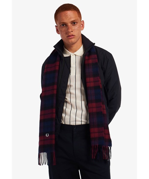 FRED PERRY（フレッドペリー）の「Tartan Scarf（ストール/ショール・メンズ・ネイビー/グレー・ONE SIZE）」の8枚目の写真