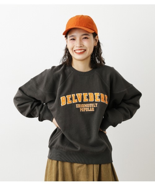 RODEO CROWNS WIDE BOWL（ロデオクラウンズワイドボウル）の「【WEB限定】サガラカレッジスウェットWL（スウェット・レディース・杢グレー/ライトブラック/ベージュ・FREE）」の2枚目の写真