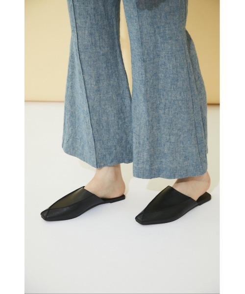 BLACK BY MOUSSY（ブラックバイマウジー）の「square mule（スクエアミュール）（その他シューズ・レディース・ベージュ/ブラック・38/37/36）」の7枚目の写真