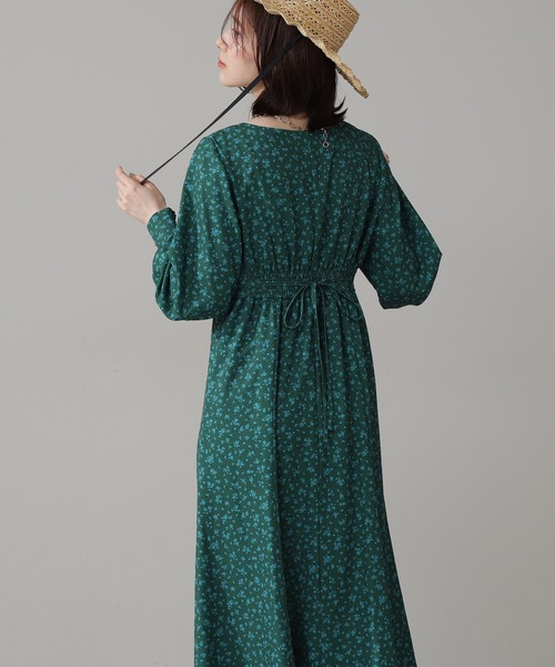 N.(N. Natural Beauty Basic)(エヌエヌナチュラルビューティーベーシック)の「◆スクエアネック小花マキシワンピース(ワンピース・レディース・ネイビー/オフホワイト/グリーン・MEDIUM)」の5枚目の写真