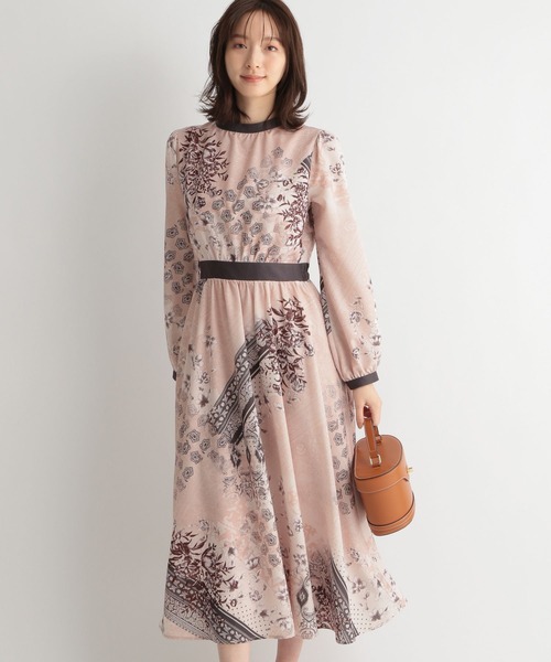 スカーフプリントワンピース ワンピース Andemiu アンデミュウ のファッション通販 Zozotown