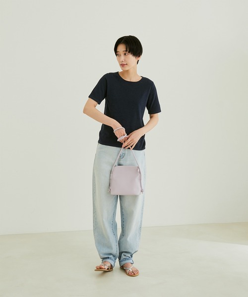 SALON adam et rope'（サロン アダム エ ロペ）の「【極上の肌ざわり】コンパクトクルーネックT -CreamyCotton /クリーミーコットン-（Tシャツ/カットソー・レディース・オレンジ/ホワイト系その他2/ピンク/オフホワイト/ブラック系その他/ライトグリーン・FREE）」の14枚目の写真