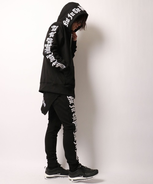 ByTheR(バイザアール)の「BYTHER 韓国ブランド 刺繍ジョガーパンツ(スウェットパンツ・メンズ・ブラック・FREE)」の7枚目の写真
