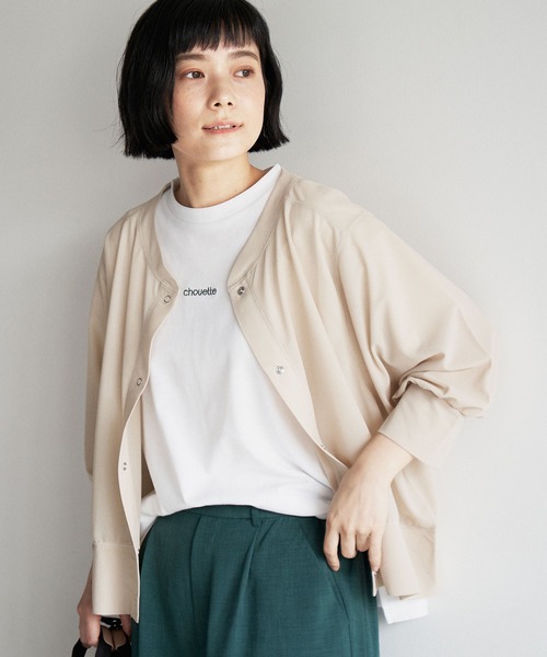 LBC(エルビーシー)の「刺繍ミニロゴT(Tシャツ/カットソー・レディース・ホワイト/チャコールグレー/ベージュ/ブルー・M/L)」の2枚目の写真