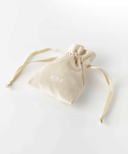 KBF(ケイビーエフ)の「ボリュームパールイヤリング(イヤリング・レディース・ホワイト・ONE)」の7枚目の写真