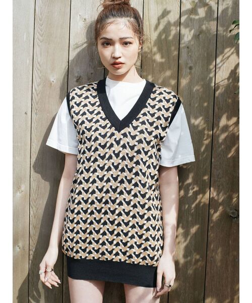 EVRIS（エヴリス）の「ルーズシルエットTEE（Tシャツ/カットソー・レディース・ホワイト/ブラック/グリーン・FREE）」の12枚目の写真