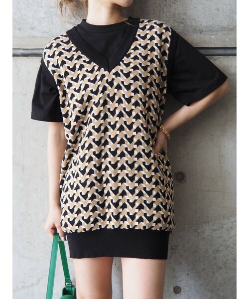 EVRIS（エヴリス）の「ルーズシルエットTEE（Tシャツ/カットソー・レディース・ホワイト/ブラック/グリーン・FREE）」の17枚目の写真