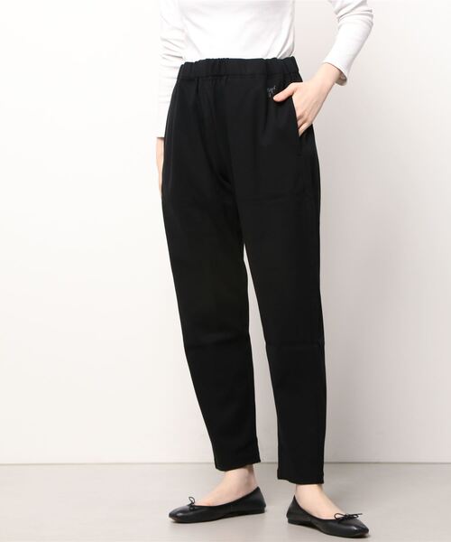 AVIREX（アヴィレックス）の「AVIREX/ アヴィレックス 【DAILY/デイリー】リブ イージー パンツ / RIB EASY PANTS（スウェットパンツ・レディース・チャコール/グレー/ブラック・LARGE/X-LARGE/MEDIUM）」の2枚目の写真