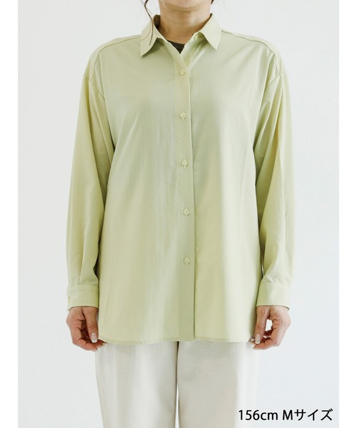 Samansa Mos2 blue（サマンサモスモスブルー）の「【接触冷感】マルチスタイルシャツ（シャツ/ブラウス・レディース・ホワイト/ネイビー/オフホワイト/サックスブルー/イエロー/ブルー/ラベンダー・MEDIUM/LARGE）」の9枚目の写真