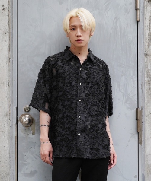 G.O.C(ジーオーシー)の「オーバーサイズ クラッシュド レース シャツ(シャツ/ブラウス・メンズ・ホワイト/ブラック/ホワイト系その他/ブラック系その他・MEDIUM/LARGE)」の17枚目の写真