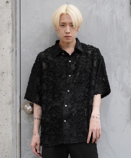 G.O.C(ジーオーシー)の「オーバーサイズ クラッシュド レース シャツ(シャツ/ブラウス・メンズ・ホワイト/ブラック/ホワイト系その他/ブラック系その他・MEDIUM/LARGE)」の21枚目の写真