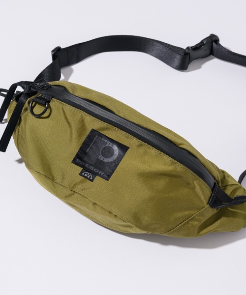 PRESONE(プレゾン)の「AMOA×PRESONE ウエストバッグ(ボディバッグ/ウエストポーチ・メンズ・ブラック/ベージュ・ONESIZE)」の5枚目の写真