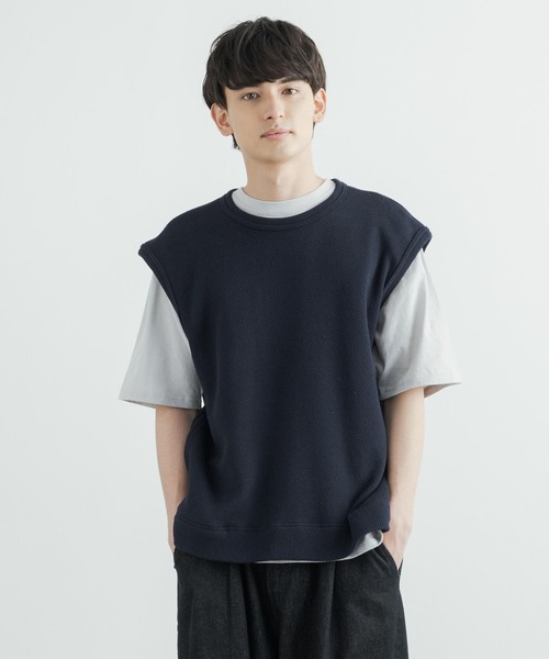 Audience（オーディエンス）の「日本製 オーバーサイズ ストレッチ鹿の子ダブルフェイスベスト AUD7141（ベスト・メンズ・ネイビー/アイボリー/ブラック/オリーブ・L/M）」の4枚目の写真