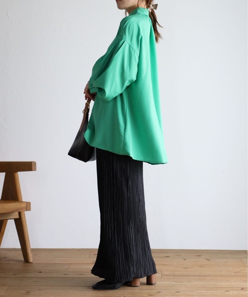 sakishimatokyo（サキシマトーキョー）の「【6色展開 】ボリューム袖 バックギャザーブラウス（シャツ/ブラウス・レディース・オフホワイト/ブラック/ピンク/ブラウン/グリーン/カーキ・FREE）」の22枚目の写真