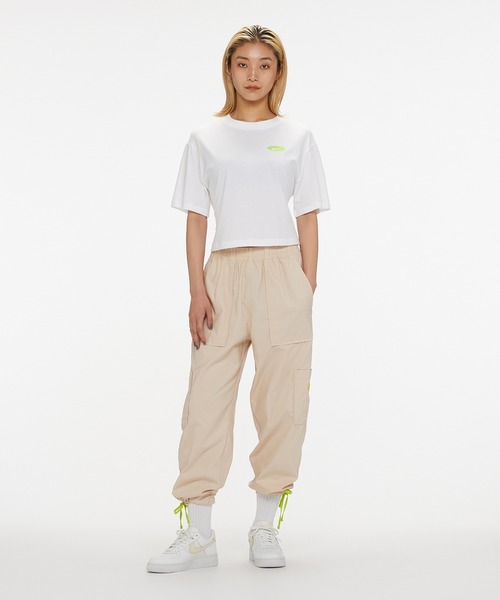 NIKE(ナイキ)の「ナイキ エア フォース 1 '07 ESS ウィメンズシューズ / Nike Air Force 1 '07 ESS Women's Shoes (AF1)(スニーカー・レディース・アイボリー・23/24/25/26/27/28/22/25.5/26.5/27.5/22.5/24.5/23.5/28.5/29)」の10枚目の写真