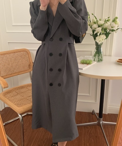 Banner Barrett（バナーバレット）の「袖タックロングテーラードジャケット（テーラードジャケット・レディース・ブラック/グレー/ライトカーキ・FREE）」の7枚目の写真