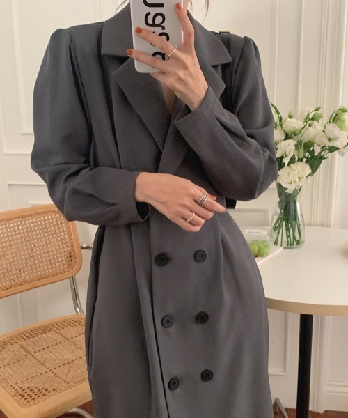 Banner Barrett（バナーバレット）の「袖タックロングテーラードジャケット（テーラードジャケット・レディース・ブラック/グレー/ライトカーキ・FREE）」の8枚目の写真