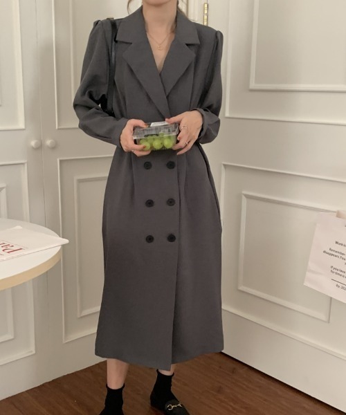 Banner Barrett（バナーバレット）の「袖タックロングテーラードジャケット（テーラードジャケット・レディース・ブラック/グレー/ライトカーキ・FREE）」の10枚目の写真