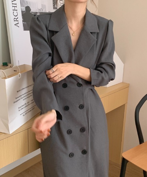 Banner Barrett（バナーバレット）の「袖タックロングテーラードジャケット（テーラードジャケット・レディース・ブラック/グレー/ライトカーキ・FREE）」の20枚目の写真