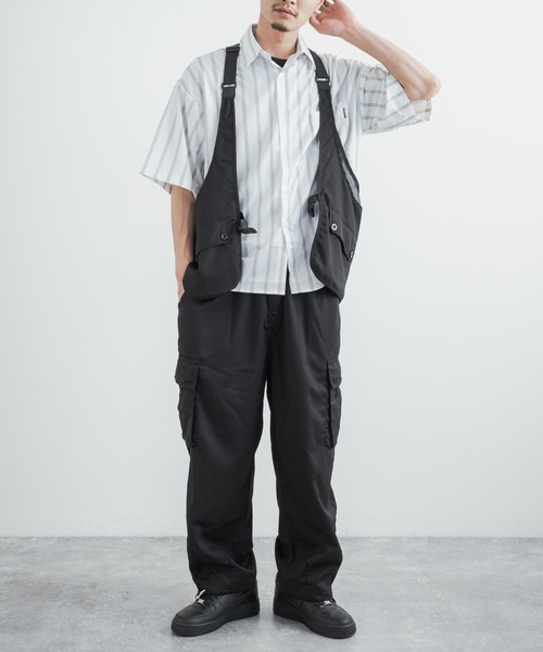 Rocky Monroe（ロッキーモンロー）の「ミリタリーメッシュキャンパーベスト（ベスト・メンズ・ブラック/ベージュ・L/XL/M）」の6枚目の写真