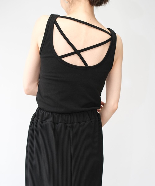 ＡＮＤＪ（アンドジェイ）の「カップ付きバックデザインタンクトップ（タンクトップ・レディース・ライトブラウン/ベージュ系その他/グリーン系その他/ブラック・M）」の18枚目の写真