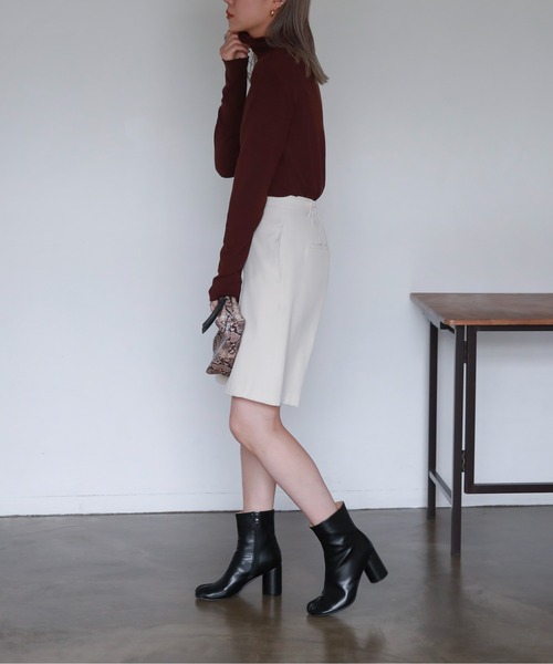 feepur（フェピュール）の「ニットソーハイネックプルオーバー（Tシャツ/カットソー・レディース・ブラック/ブラウン/オフホワイト/杢グレー・MEDIUM）」の6枚目の写真