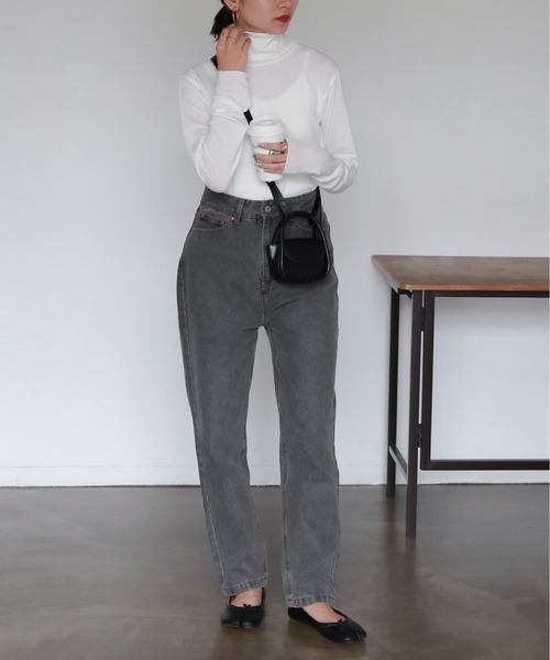 feepur（フェピュール）の「ニットソーハイネックプルオーバー（Tシャツ/カットソー・レディース・ブラック/ブラウン/オフホワイト/杢グレー・MEDIUM）」の22枚目の写真