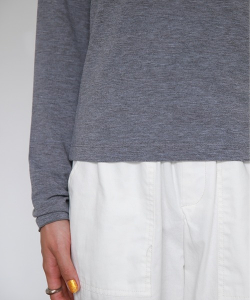 feepur（フェピュール）の「ニットソーハイネックプルオーバー（Tシャツ/カットソー・レディース・ブラック/ブラウン/オフホワイト/杢グレー・MEDIUM）」の14枚目の写真