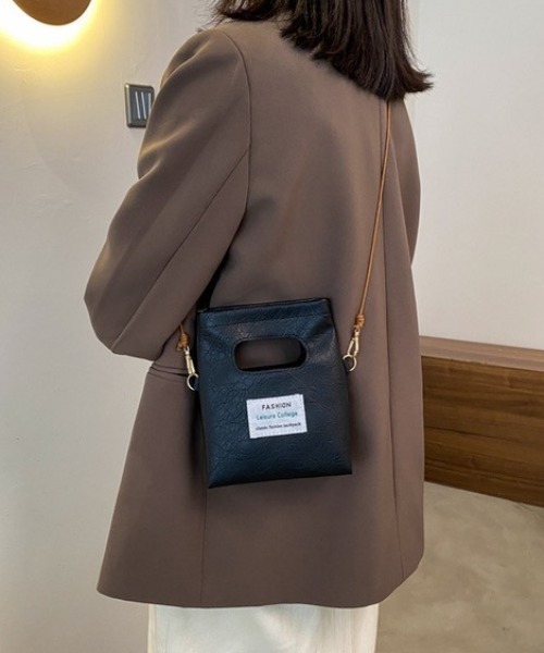 SEN TOKYO（セントーキョー）の「スタイリングのワンポイントに。ロゴタグ付きミニバック（ハンドバッグ・レディース・ホワイト/ブラック/ブラウン・FREE）」の15枚目の写真