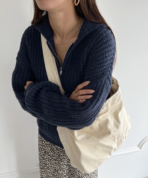 MYMOOD.（マイムード）の「【A4収納可 大容量】キャンバスビッグショルダーバッグ マザーズバッグ（ショルダーバッグ・レディース・ブラック/アイボリー・FREE）」の8枚目の写真