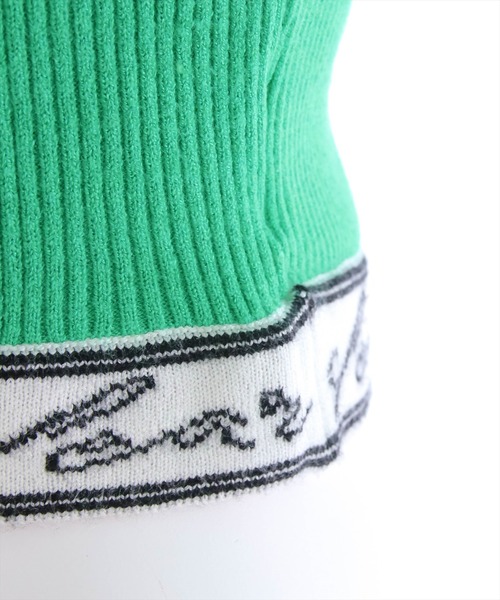 clear(クリア)の「スクエアネック裾ロゴニットトップス(ニット/セーター・レディース・ブラック/オフホワイト/グリーン・F)」の5枚目の写真