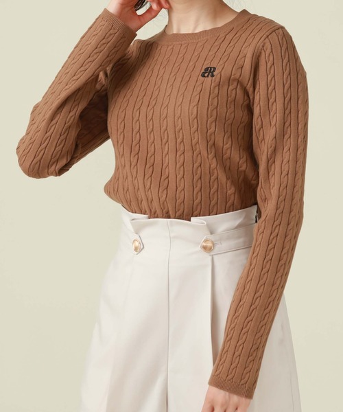 archives（アルシーヴ）の「ワンポイントケーブルニット（ニット/セーター・レディース・ベージュ/アイボリー/グレー/ブラック・MEDIUM）」の4枚目の写真