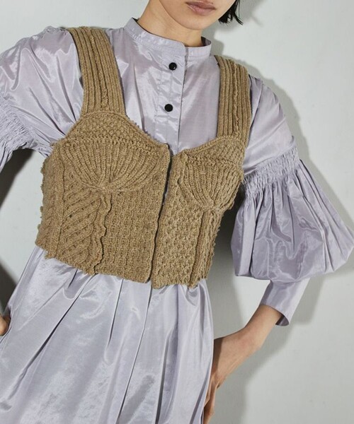 TODAYFUL（トゥデイフル）の「【TODAYFUL/トゥデイフル】パッチワークニットビスチェ（ベスト・レディース・バーガンディー/ベージュ・FREE）」の4枚目の写真