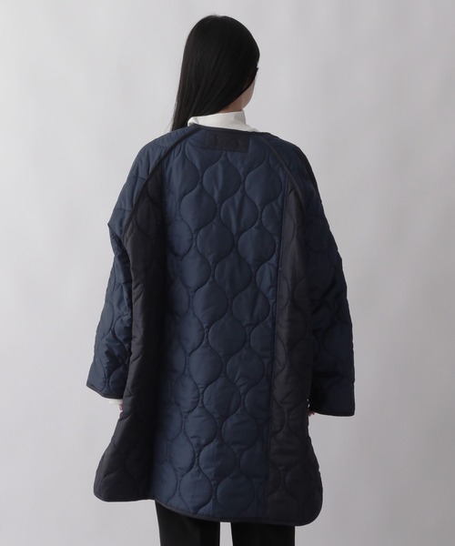 yuw（ユウ）の「リバーシブルバイカラーキルティングコート　168225（ミリタリージャケット・レディース・ブラック/カーキ・FREE）」の11枚目の写真