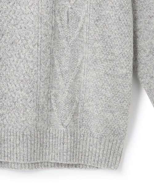 J.PRESS(ジェイプレス)の「【Cash Lamb's Wool】ケーブルハーフジップ ニット(ニット/セーター・メンズ・ネイビー系/パープル系/ライトグレー系/グリーン系・LARGE/MEDIUM/X-LARGE)」の19枚目の写真
