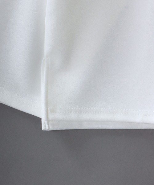 SITRY(シトリー)の「Cut georgette wide mock neck pullover/カット ジョーゼット ワイドモックネック プルオーバー(Tシャツ/カットソー・メンズ・ブラウン/ネイビー/ブラック/グレイッシュベージュ/オフホワイト・M/L)」の7枚目の写真
