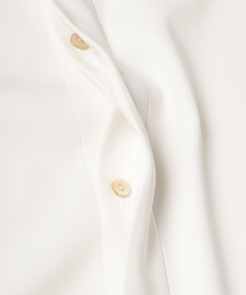 CULLNI（クルニ）の「23-SS-046 / Double Satin Bow Tie Short Sleeve Shirt（シャツ/ブラウス・メンズ・ブラック/ホワイト/アッシュブラウン/グリーン/ブルー・1/0/2）」の16枚目の写真