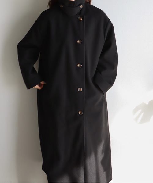 COURO（コウロ）の「3WAYカラーロングコート（ステンカラーコート・レディース・モカ/ブラック/アイボリー・M）」の10枚目の写真
