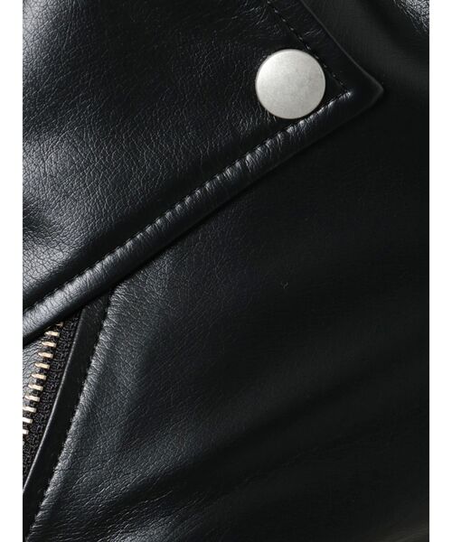 GYDA（ジェイダ）の「フェイクレザー ショートライダースジャケット（ライダースジャケット・レディース・ブラック・FREE）」の18枚目の写真