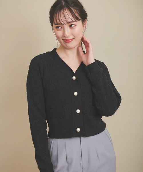 NOELA（ノエラ）の「パールボタンニット（カーディガン/ボレロ・レディース・オフホワイト/ベージュ/ブラック・フリー）」の2枚目の写真