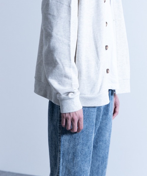 NYLAUS（ナイラス）の「CVC裏毛 5B Vネック スウェット ルーズカーディガン（カーディガン/ボレロ・メンズ・ブラック/ブルー/グリーン/オートミール/オレンジ/イエロー・M/LL/L）」の20枚目の写真