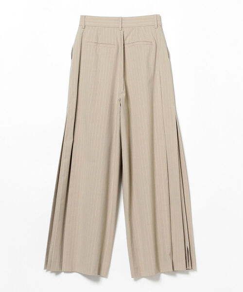 Ray BEAMS(レイビームス)の「RBS / ストライプ サイド タック ワイド パンツ(その他パンツ・レディース・ベージュ/シルバー・1/0)」の20枚目の写真