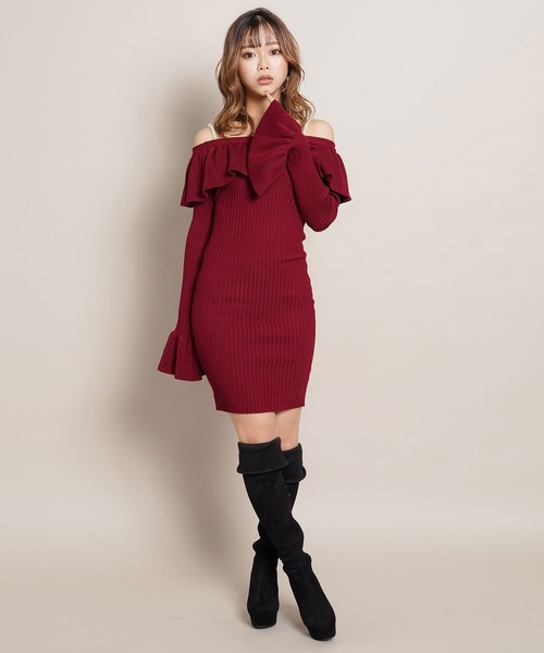 Diable baiser(ディアブルベーゼ)の「パールフリルタイトワンピース(ワンピース・レディース・ブラック/ベージュ・MEDIUM/X-LARGE/LARGE)」の3枚目の写真