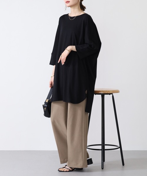 atONE（アットワン）の「atONE ラウンドネックロングTシャツ 七分袖（Tシャツ/カットソー・レディース・グレイッシュベージュ/ブラック/オフホワイト・M-L/LL～3L/4L～5L）」の4枚目の写真