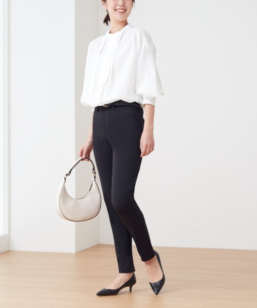 Tuche(トゥシェ)の「Tuche/トゥシェ ストレッチパンツ スキニースタイル ライトテックストレッチ フルレングス丈(その他パンツ・レディース・ブラック/ネイビー/オフホワイト/サンドベージュ/グリーン系その他/ピンク系その他/オレンジ系その他/ライトグリーン/ピンク/カーキ/グレー・MEDIUM/LARGE/X-LARGE/L~LL)」の21枚目の写真